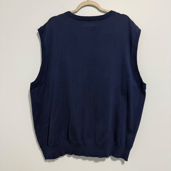 Saddlebred Men’s Plus Size XXL 100% Cotton Sleeveless V-neck Vest - Picture 2 of 6